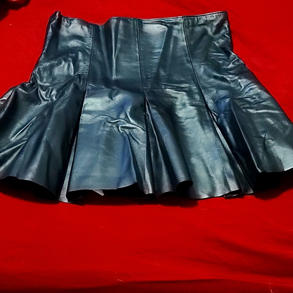 Leather skirt